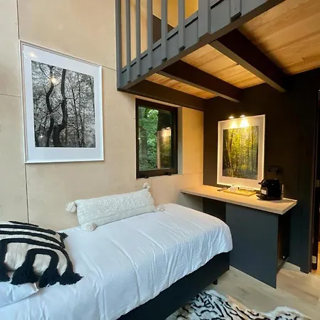 Black Box Luxury tent